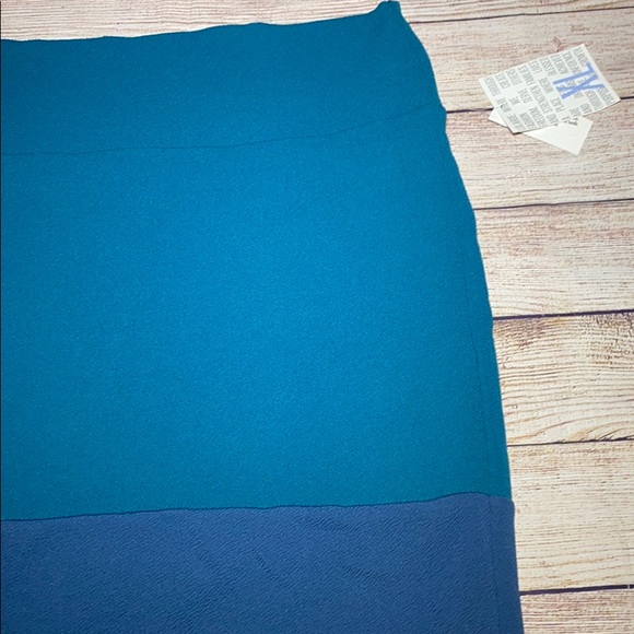 NWT Lularoe XL Cassie Bundle. Pencil Skirt bundle - Picture 6 of 8